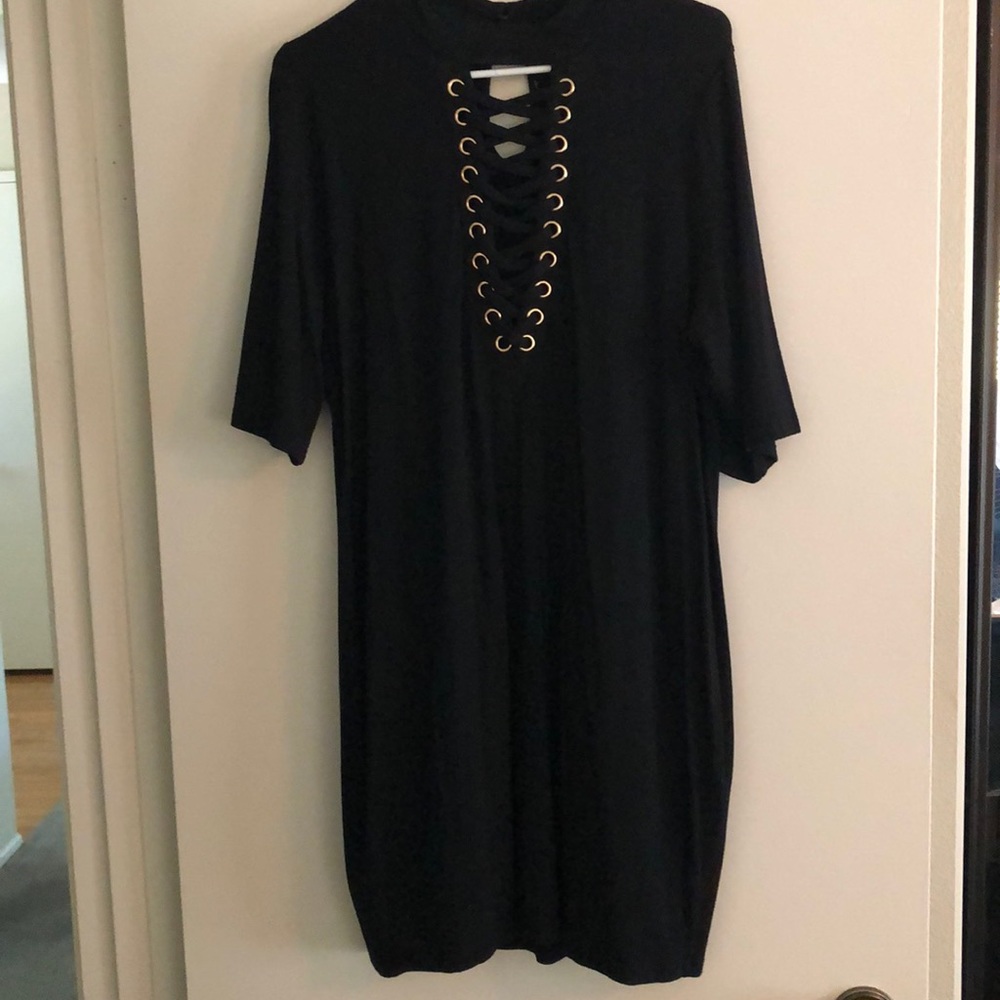Black fitted dress